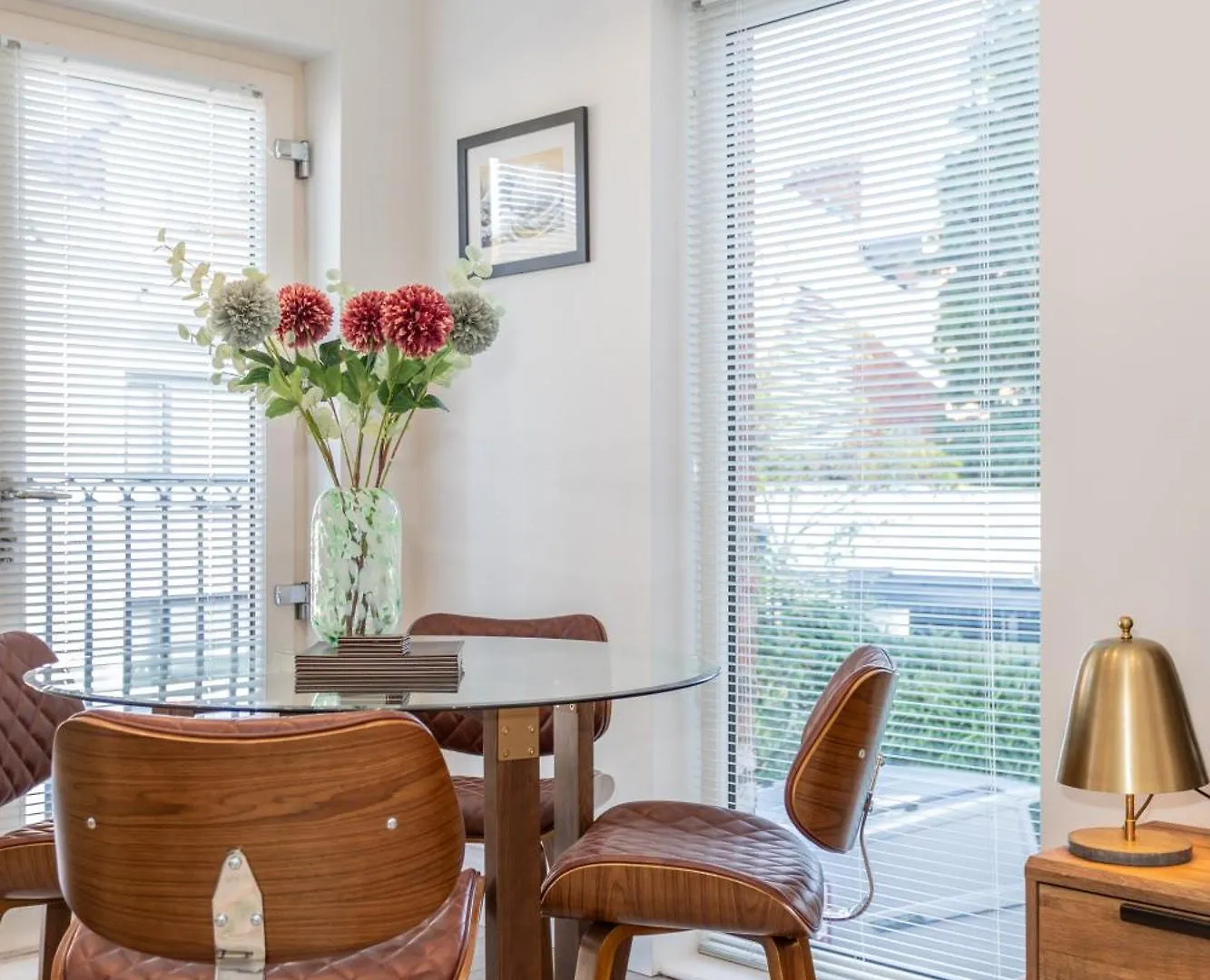 5 Star - The Ulsterville Residences - Free On-Site Parking Belfast Apartment
